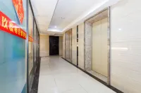 Liebird E-sports Homestay (Shenglong Plaza) - Esports