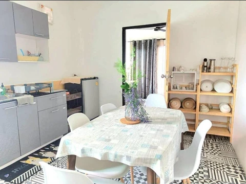 รูปภาพของMerit Courtyard Suvarnabhumi House