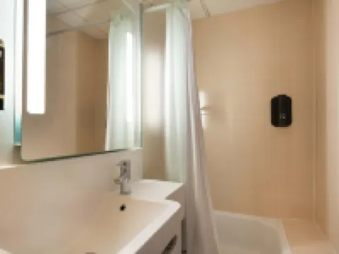 B&B HOTEL Cholet Sud Hoteles en Cholet