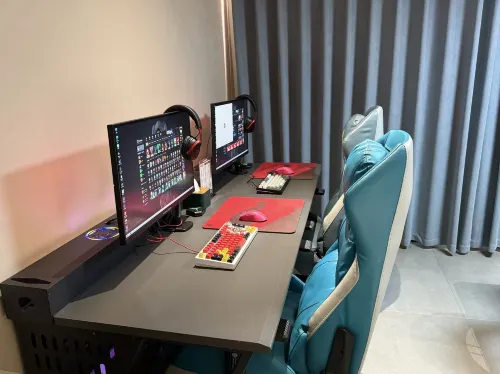 AITE E-sports Hotel (Gushi Xinhe Century City Shopping Plaza) - Esports