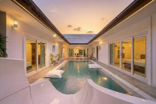 ซอเรนโต้พูลวิลล่า บางละมุง โรงแรมในตำบล บางละมุง