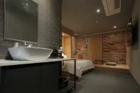 Hotel Vin - Changwon, Jinhae, Yongwon