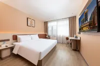 M·PLACE HOTEL(Tingzhou Ancient City Wolong Academy Store) - parking
