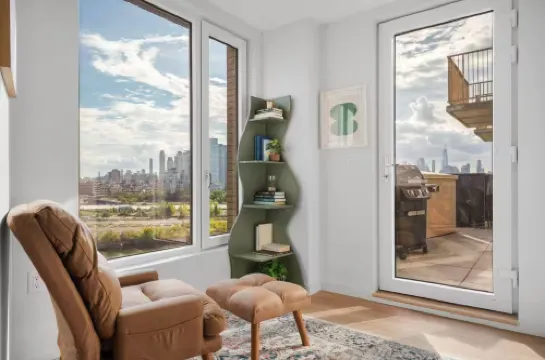 Chic Brooklyn Stay Steps to G Train