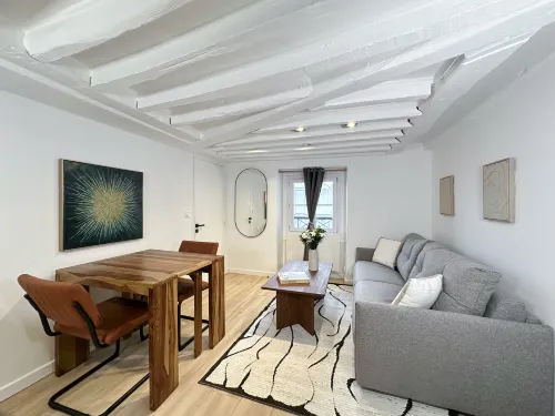 Chic apartment with lift near Opéra