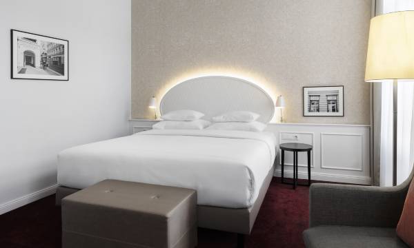 Hotel Rathauspark Wien – Handwritten Collection