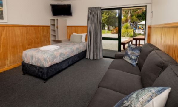 Motueka Top 10 Holiday Park