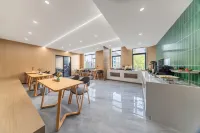 蘭溪雲錦鉑瑞飯店（創業大道彩虹城店）