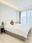 Akikawa Miyoshi 3 - balcony