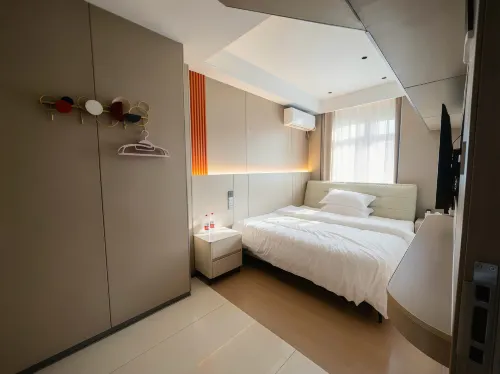 Xurihai Homestay (Gold Coast Luogjia Temple) - Beach