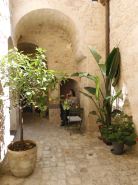 P43 Sicilian Suites