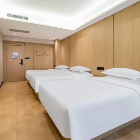 Wenxiang Qinhai Theme Hotel