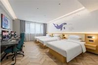 Wangyu E-Sports Hotel (Xuzhou Yunlong Wanda Plaza Medical University)