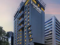 Fairfield by Marriott Mumbai Andheri West Hotels in der Nähe von Strand Aksa