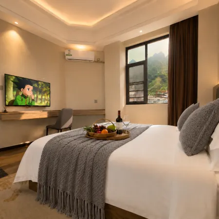 Tiane Riverside Boutique Hotel