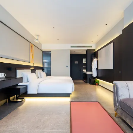 Luoyang Sanli Hot Spring Hotel (Longmen High-speed Railway Station Branch)