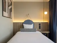 The Belson Brussels, a Tribute Portfolio Hotel by Marriott Hotels near Metro Parc