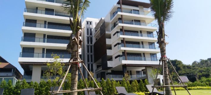 Beachfront 2BR Sea View Condo at Escape Mae Phim Hotels in Klaeng District