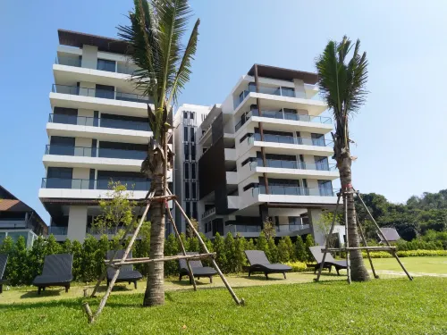 Beachfront 2BR Sea View Condo at Escape Mae Phim - Apartments