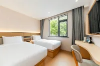 Paiboyuan Hotel Ξενοδοχεία στην πόλη Pujiang Town