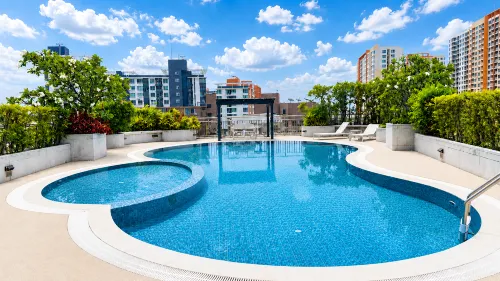 Olive Hotel & Residence Bangkok Sukhumvit 101 near True Digital Park - Condos