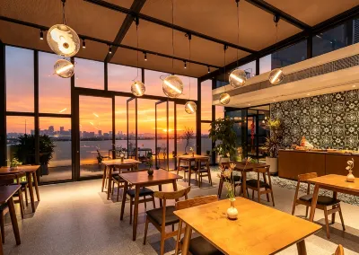 Nanhai Years Homestay (Guangzhou South High-speed Railway Station Linyuexi Subway Station) Hotels in Nanhai District