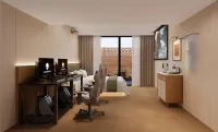 Yunyu E-Sports Hotel (Shihao Plaza Dayuan Subway Station) - E-sport