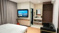 Miaoba Ruyi Hemu Hotel - 2-Star