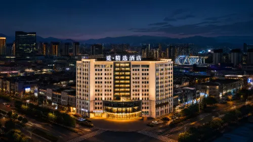Mi Choice Hotel - parking