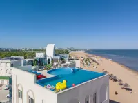 Anyin An Yin · Beach Homestay - Sea View