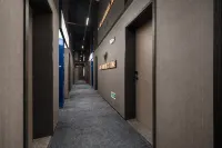 Chenji Mercure Hotel (Shenzhen Convention & Exhibition Center Chegongmiao Subway Station) - 2-Star