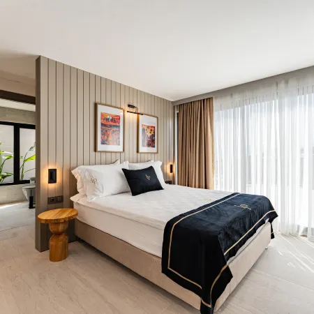 Looks Prive Suites