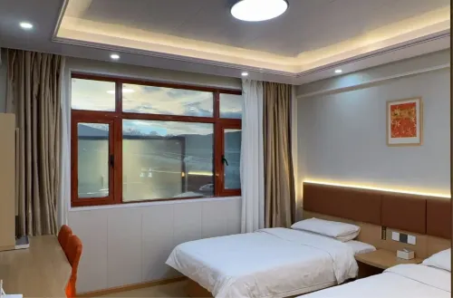 HOTEL - 2-Star