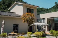 Shell · Zhu Huan Mountain Residence Homestay - สัตว์เลี้ยง