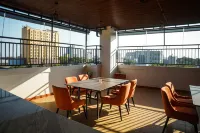 Horison Inn Artha Kencana Makassar Hotel - parking