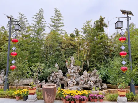 Shanzhuyuan Homestay (Longfengshan Ancient Town Shop) Отели в г. Ичуань