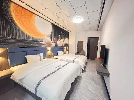 Platinum Hot Spring Apartment (Fucheng Expressway Toll Gate) Отели рядом с достопримечательностью «Tonggufeng Scenic Area»