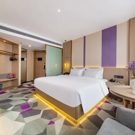 Lavande Hotel (Shaoyang High-Speed Railway Station Weiyuan Square Branch)