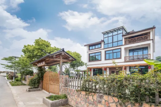 Suzhou Guxiang Residence (North Taihu Tourism Resort Changzhouyuan Wetland Park Branch)