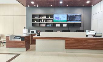 HanTing Hotel (Huanggang Hong'an Walmart Plaza)