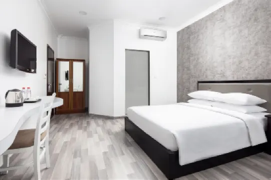 國王精品大飯店 Preah Sihamoni Museum附近的飯店