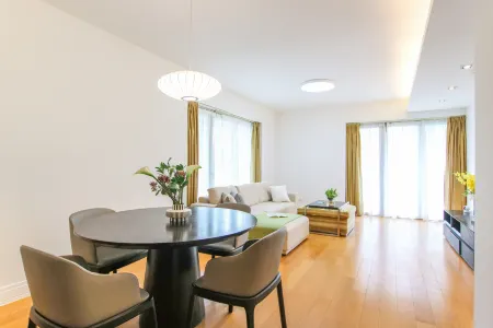 Shanghai Tyms Serviced Apartment Отели рядом с достопримечательностью «Shanghai Normal University (Haicheng Road)»