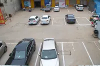Yuanjia 365 Hotel Chain (Nangong Shengli Street) - parking