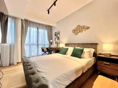 The Luxe by Infinitum Suites Hotel in zona UOA Sentul Sales Gallery