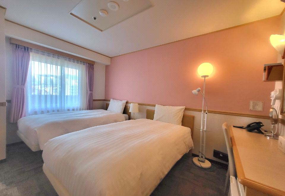 2. 토요코인 부산중..