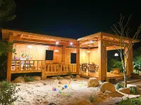 安吉畔兮居（田園魯家景區店） 繽紛摩天輪附近的飯店