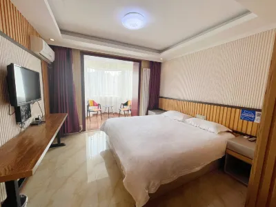 Qin & Furnace Holiday Hotel (Harbin Daowai Highway Passenger Station Cage Commercial Building) Hotel in zona Jiaohua Passenger Transport Terminal