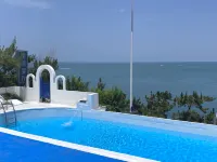 Facing Sea Hotel - Beach