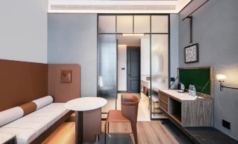 Amix Hotel