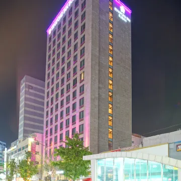 Stanford Hotel Busan Hotels near BIFF Square